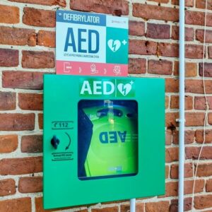 22 defibrylator AED w Gminie Stawiguda